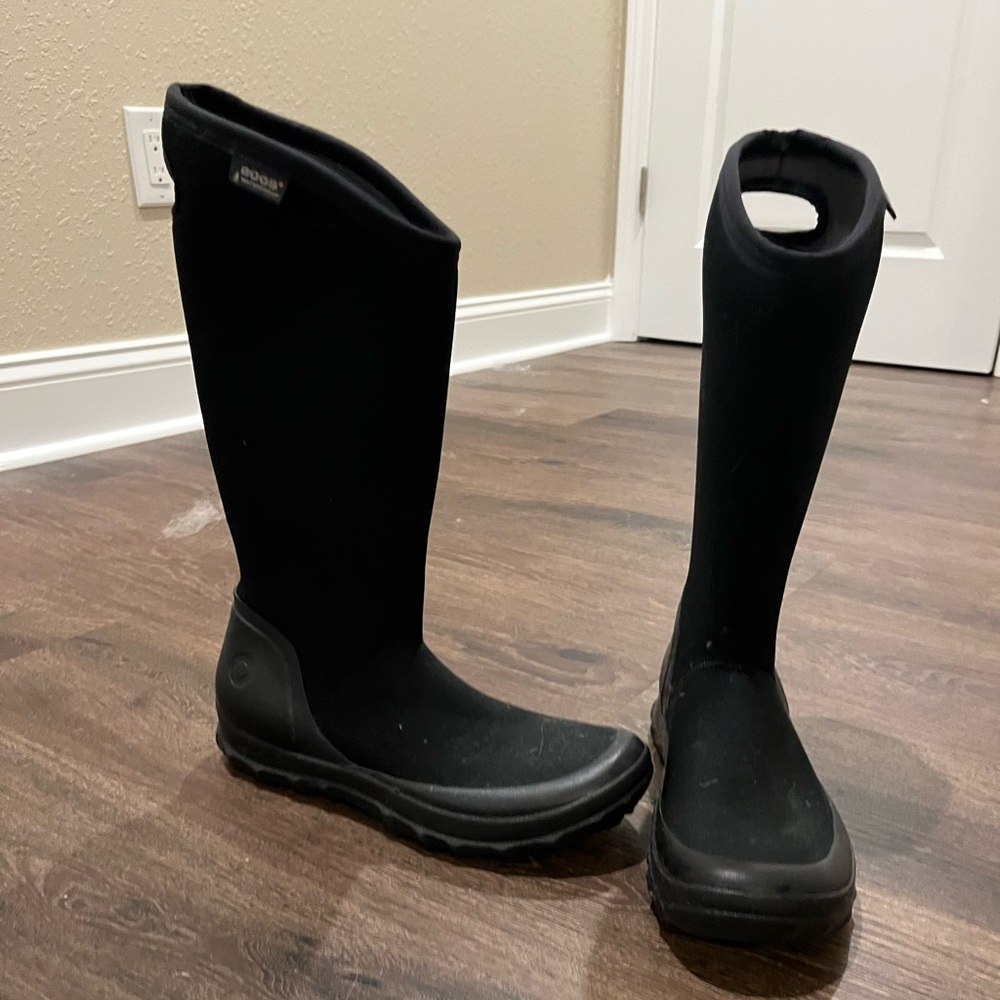 Black Waterproof Bogs